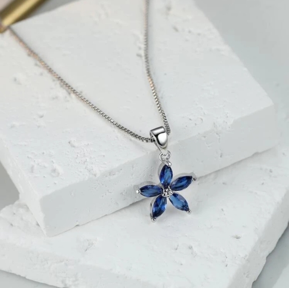 Jewelry - Sapphire Flower Necklace